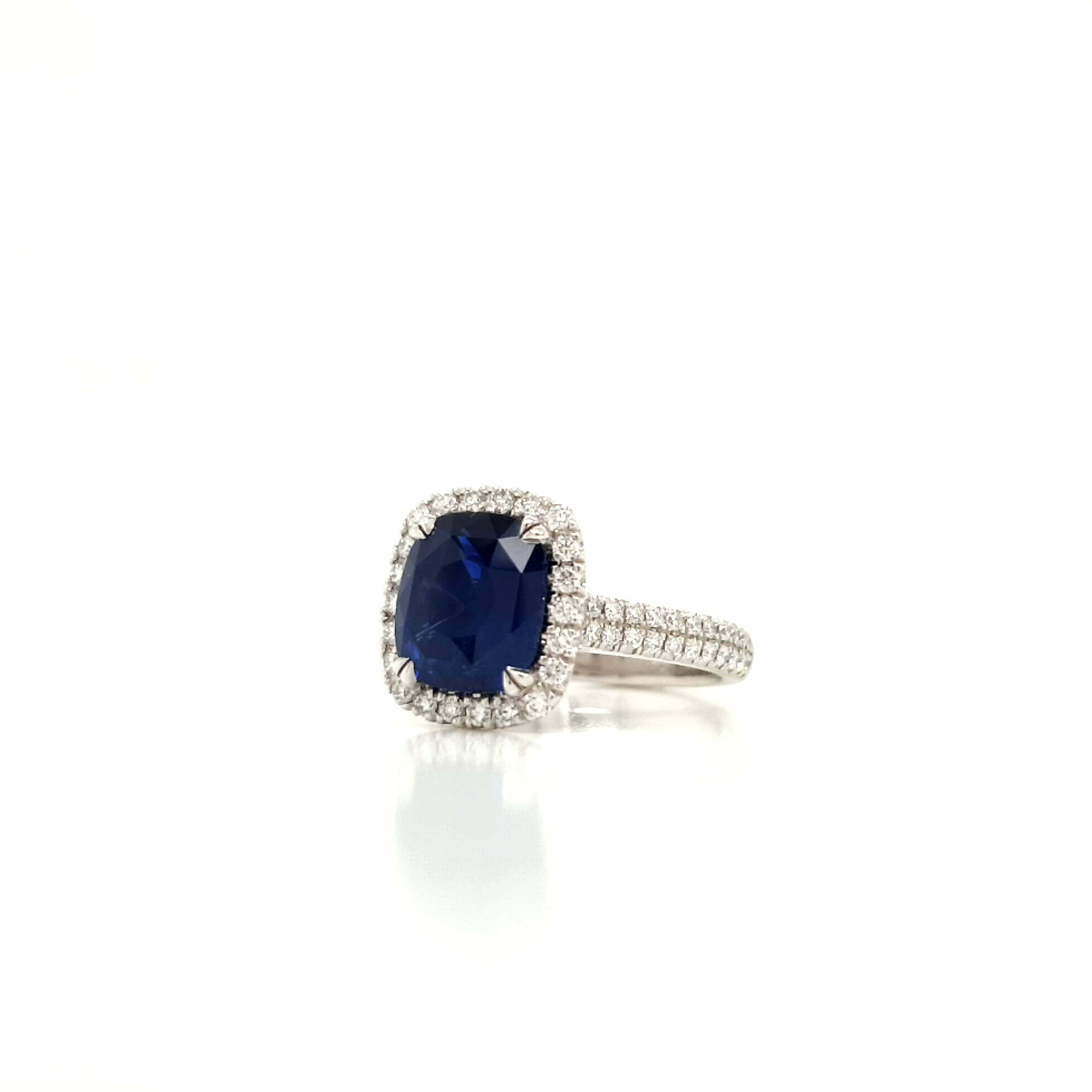 Sapphire and Diamond Ring - Image 3