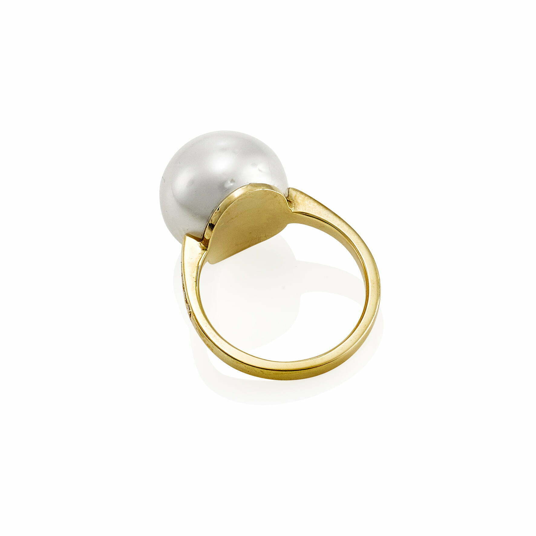 South Sea Pearl and Diamond Ring - Image 4