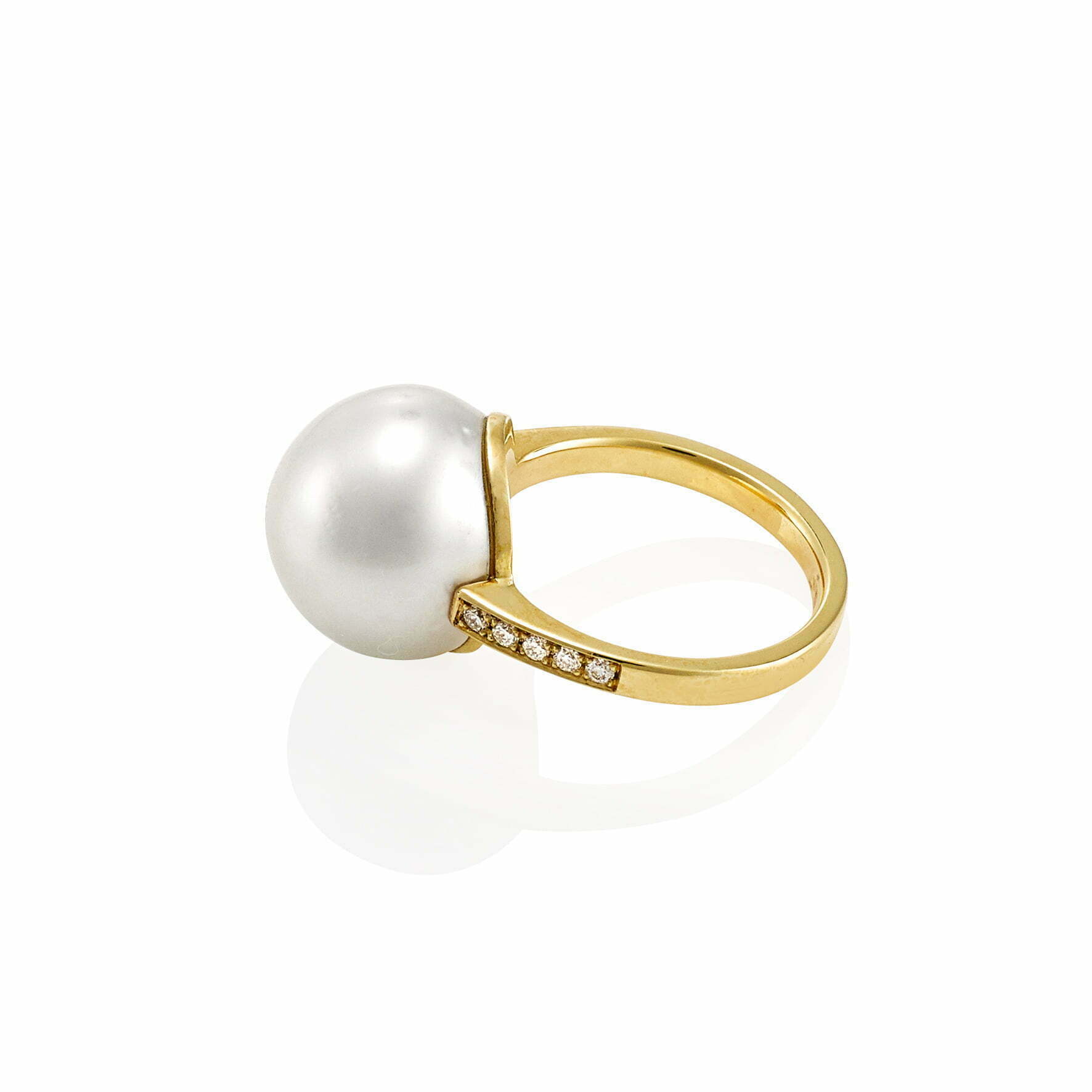 South Sea Pearl and Diamond Ring - Image 5