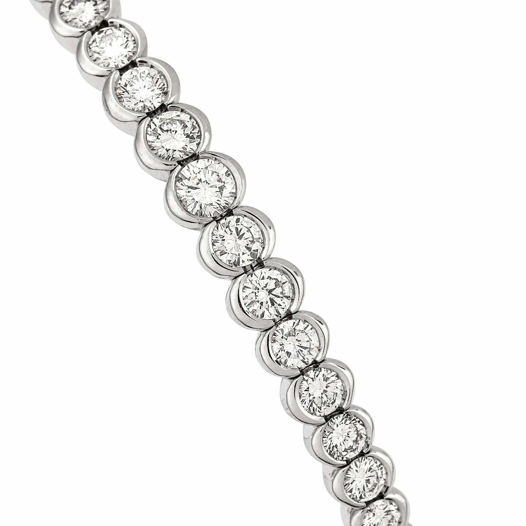 1.90ct Diamond Bangle - Image 2