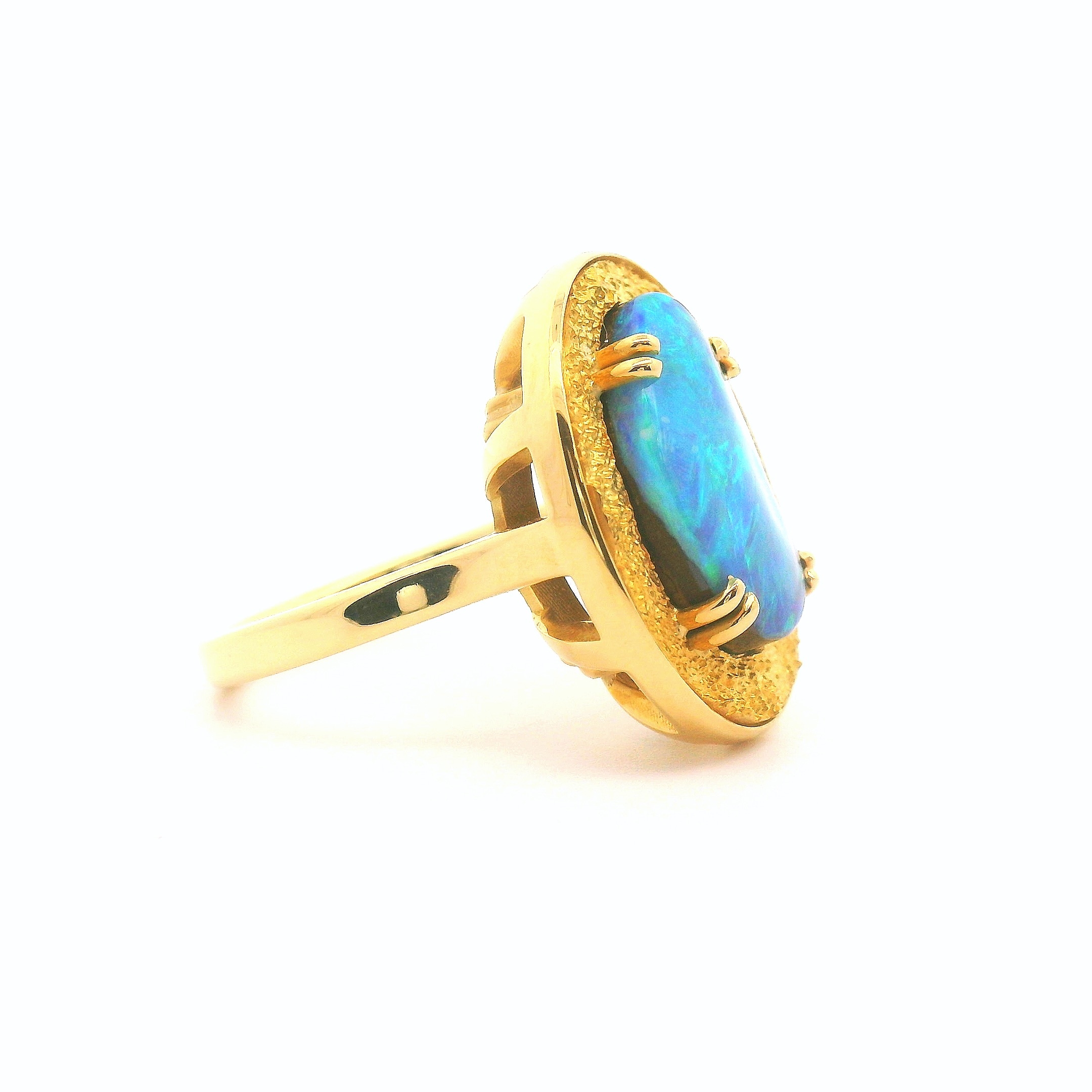 Boulder Opal Ring with 22ct Gold - Image 4